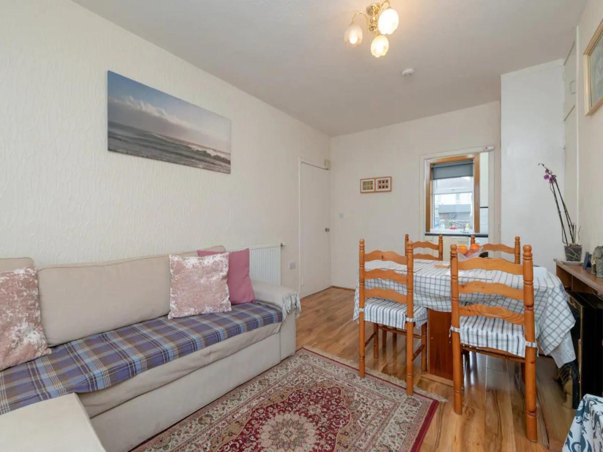 Pass The Keys Spacious Murrayfield Flat Villa Edimburgo Esterno foto